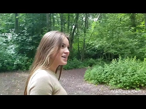 ❤️ Kuring nyarankeun ka Evelina yén urang bangsat di tempat umum! Manehna ngomong enya. Saterusna kuring fucked nya dina burit jeung cum dina sungut nya. Saterusna manéhna pissed sorangan. video seks dina su.teatroporno.ru ❌