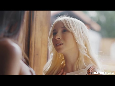❤️ Gadis datang ka imah sababaraha bulan engké na ends up dahar pussy stepmom nya video seks dina su.teatroporno.ru ❌