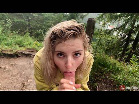 ❤️ Gadis swallows cum sanggeus blowjob umum - Eva Elfi video seks dina su.teatroporno.ru ❌